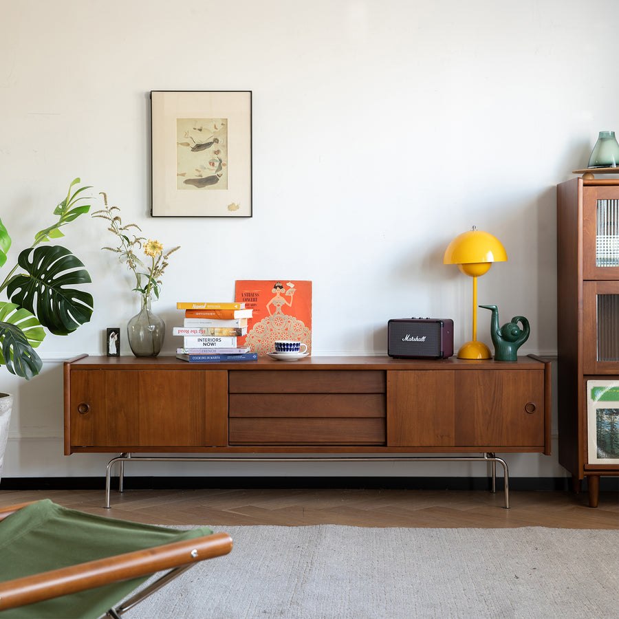 Vintage boxwood tv console silver salt primary product view.